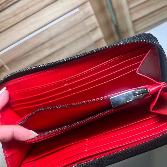 Christian Louboutin Black Studded Wallet - Picture 4 of 9